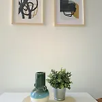 Karlo Apartment *