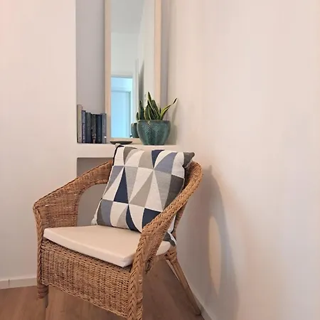 Karlo Apartment *